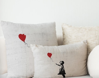 Geschenk für das Zuhause, Banksy rotes Ballon Kissen, Abstrakt gedrucktes Kissen, Kissenbezug, Banksy Kissen Schein, Einweihungsgeschenk,