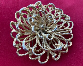 Capri Floral Brooch