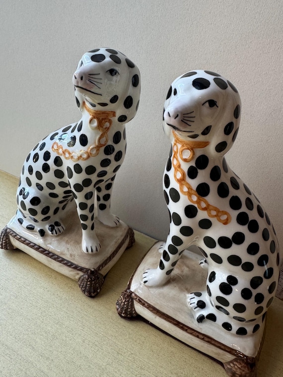 Mod Geometric Screwbacks - image 8