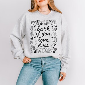 Hunde Mama Sweatshirt Hunde Mama Lustiges Hunde Sweatshirt Fell Mama Sweatshirt Lustiges Hunde Sprüche Womens Crewneck Muttertags Sweatshirt für Sie