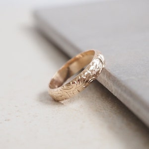 Floral Vintage Style Band, 14K Gold Filled Flower Ring, Gold Botanical Jewelry, Gift for Her, Gold Filled Heirloom Ring