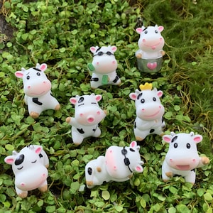 Little Silly Cows, Resin Cows, Cow Cabochon, Dollhouse Mini, Dollhouse Figurines, Farm Animal Figurines