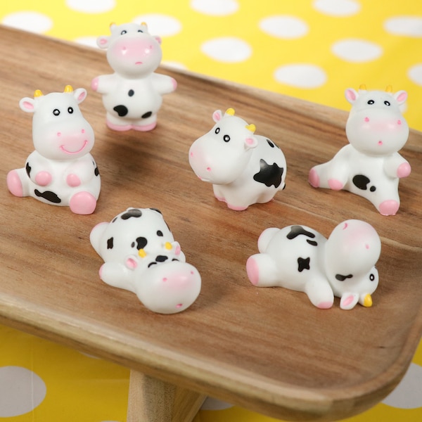 Little Silly Cows v2, Resin Cows, Cow Cabochon, Dollhouse Mini, Dollhouse Figurines, Farm Animal Figurines