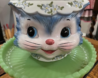 Vintage - Lefton - #1502 - MISS PRISS - Cookie Jar