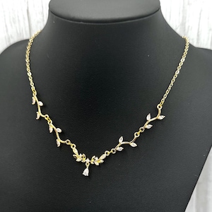18k Gold Plated Bridal Delicate CZ Crystal Necklace, Leafy Vine Flower Petal Necklace, Elegant Victorian Choker Necklace, Birthday Gift