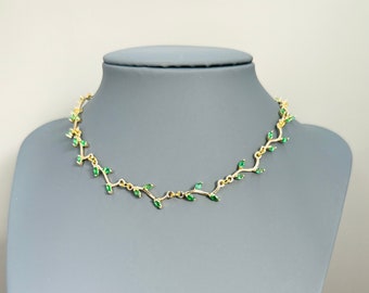 Emerald Green Leaf Vine Choker: Gold Plated Floral Necklace