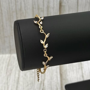 18k Gold Plated Bridal Delicate CZ Crystal Necklace, Leafy Vine Flower Petal Necklace, Elegant Victorian Choker Necklace, Birthday Gift
