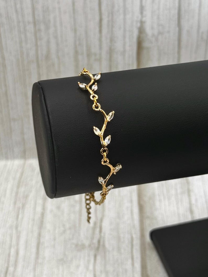 18k Gold Plated Bridal Delicate CZ Crystal Necklace, Leafy Vine Flower Petal Necklace, Elegant Victorian Choker Necklace, Birthday Gift