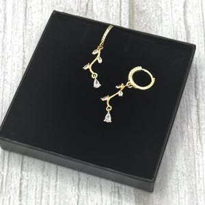 18k Gold Plated Bridal Delicate CZ Crystal Necklace, Leafy Vine Flower Petal Necklace, Elegant Victorian Choker Necklace, Birthday Gift
