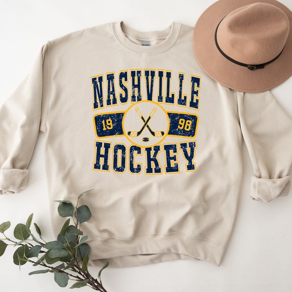 Retro Nashville Predator Sweatshirt Distressed Crewneck Throwback T-Shirt Vintage Hoodie Gift For Ice Hockey Fan
