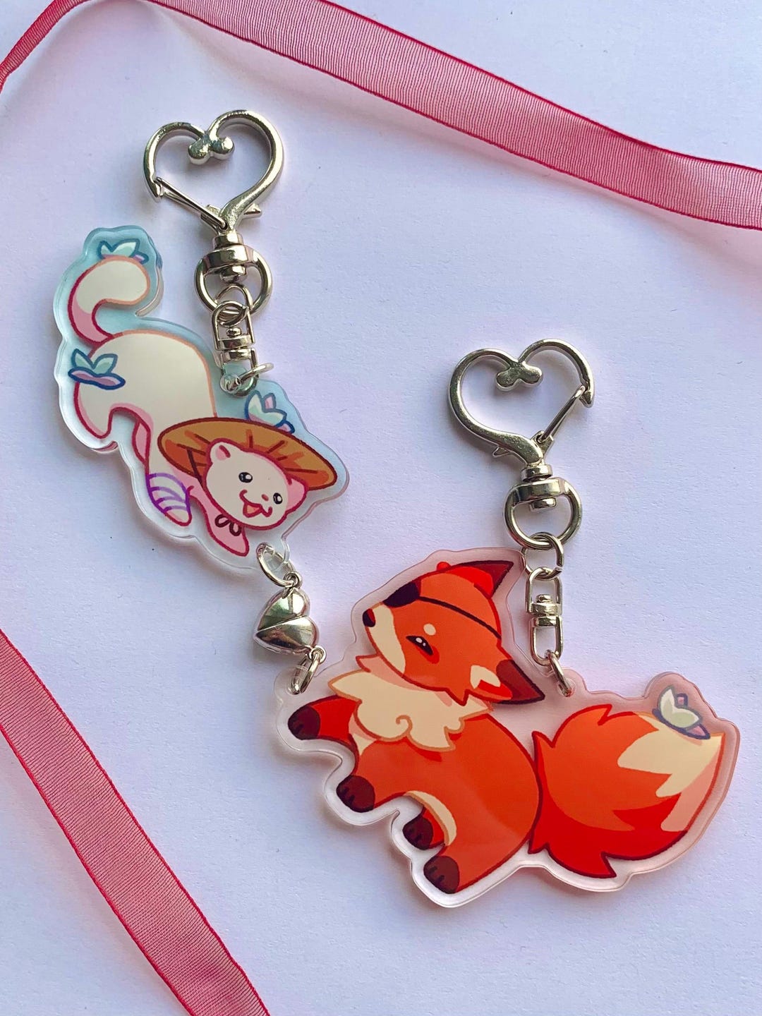 Hualian Magnet Couple Keychains: 2 Part Detachable Pair, Fox and Ferret ...