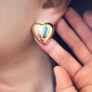 Heart Stud Earrings, Statement earrings, Gold heart earrings, Heart Jewelry, Gift for her, Sister, Birthday Gift for her, Valentine&#39;s day