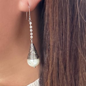 Teardrop Pearl dangling earrings, Long dangling pearl earrings, Pearl earrings, Boho chic jewelry, Wedding earrings, Gift for her