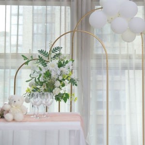 5ft Gold Metal Arch Chiara Backdrop Stand Floral Display Frame With Round Top