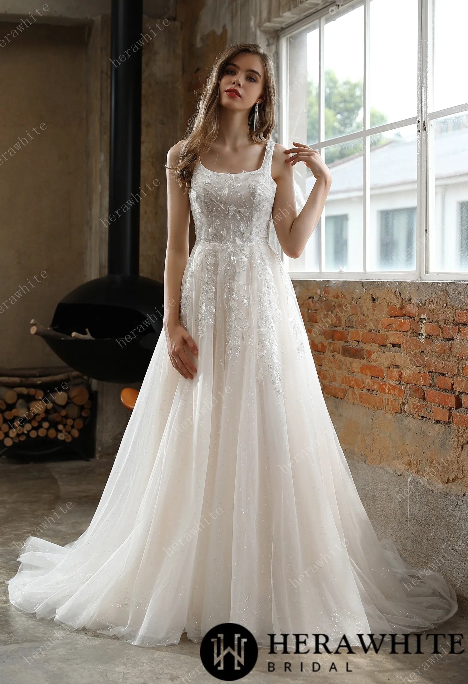 Sleek Long Sleeve Square Neckline Wedding Dresses