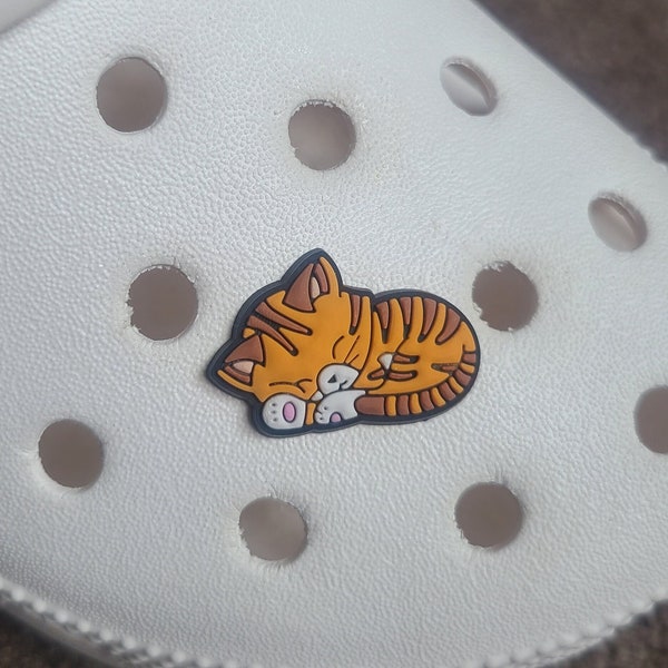 ONE Sleeping Orange Tabby Cat Shoe Charm / Cute / Fun / Animal / Kitty / Brown / Orange / Kids / Gift / Pets / Critter