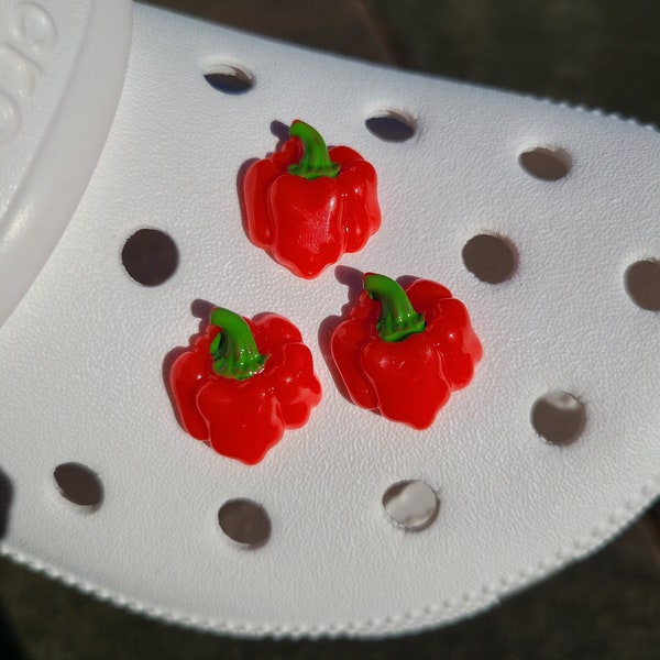 ONE Red Bell Pepper Veggie Croc Shoe Charm / Fun / Food / Snack / Vegetarian / Vegan / Chef / Cook / Cute / 3D / Shiny / Gift