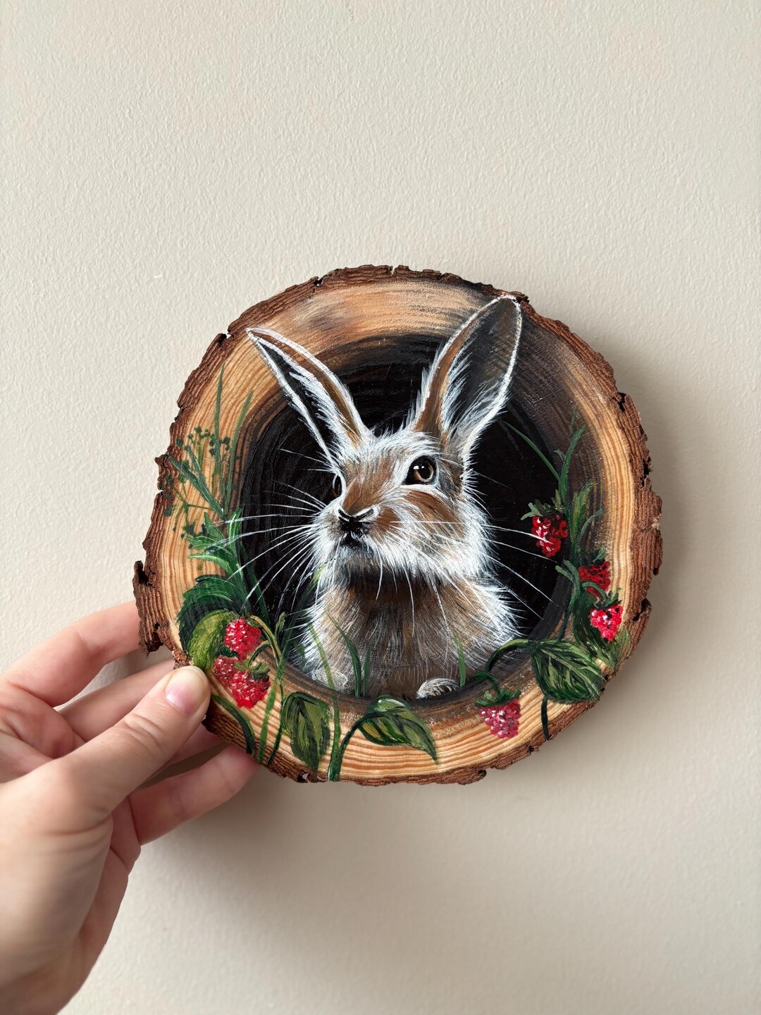 Hand Painted Rabbit Wood Slice Art | 7 Inch Rustic Woodland Decor - Etsy