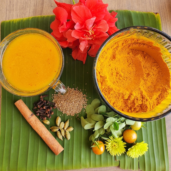 Golden Turmeric Coconut Latte Mix - Ayurvedic Superfood Mix - Prevents Constipation -Healthy Instant Turmeric Herbal Tea - Anti-inflammatory