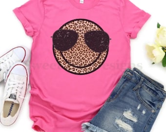 Leopard Smiley Face Shirt Graphic Tee Women Tshirt Summer Good Vibes Retro Smiley Face Plus Size 2XL 3XL 4XL 5XL 6XL