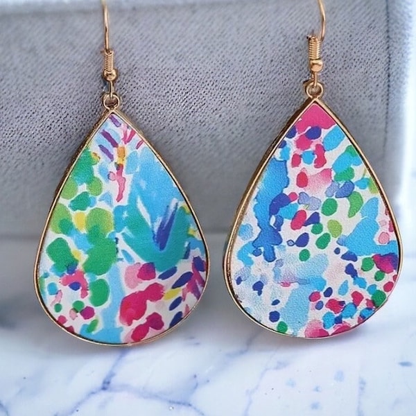 Pretty Watercolor Graffiti Earrings Women Jewelry Leather Gold Metal Drop Earrings Inexpensive Jewelry Gift for her