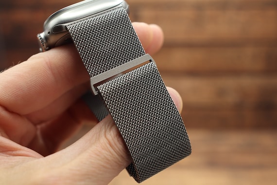 Apple watch 2 bands 2025