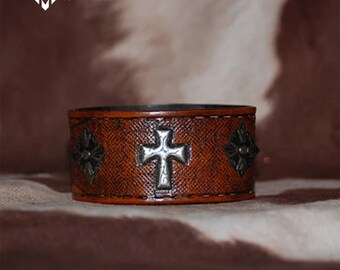 Unisex embossed leather cuff, saddle tan leather wristband, tooled cuff bracelet,Rock guitar player gift,wide cuff,handmade cuff,made in USA