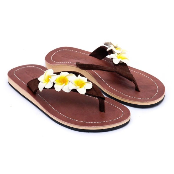 Lestarie Damen Leder Flipflops, Frangipani Blüten Zehentrenner Sandalen, Zehensteg Sandale mit Echtleder Zehensandalen