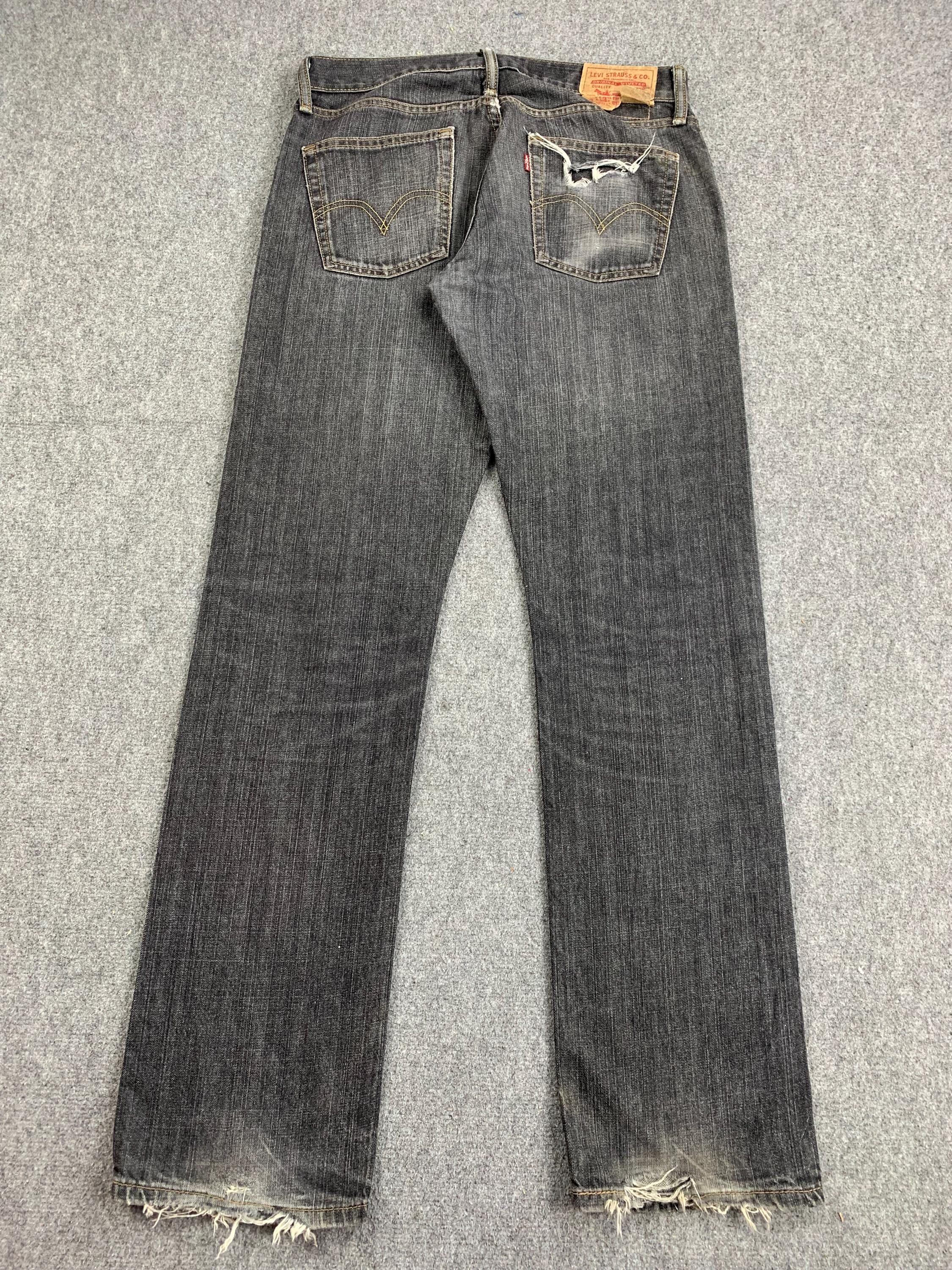 Vintage Early 2000s Levis 514 Jeans: Sun Faded Black Denim (w33x35