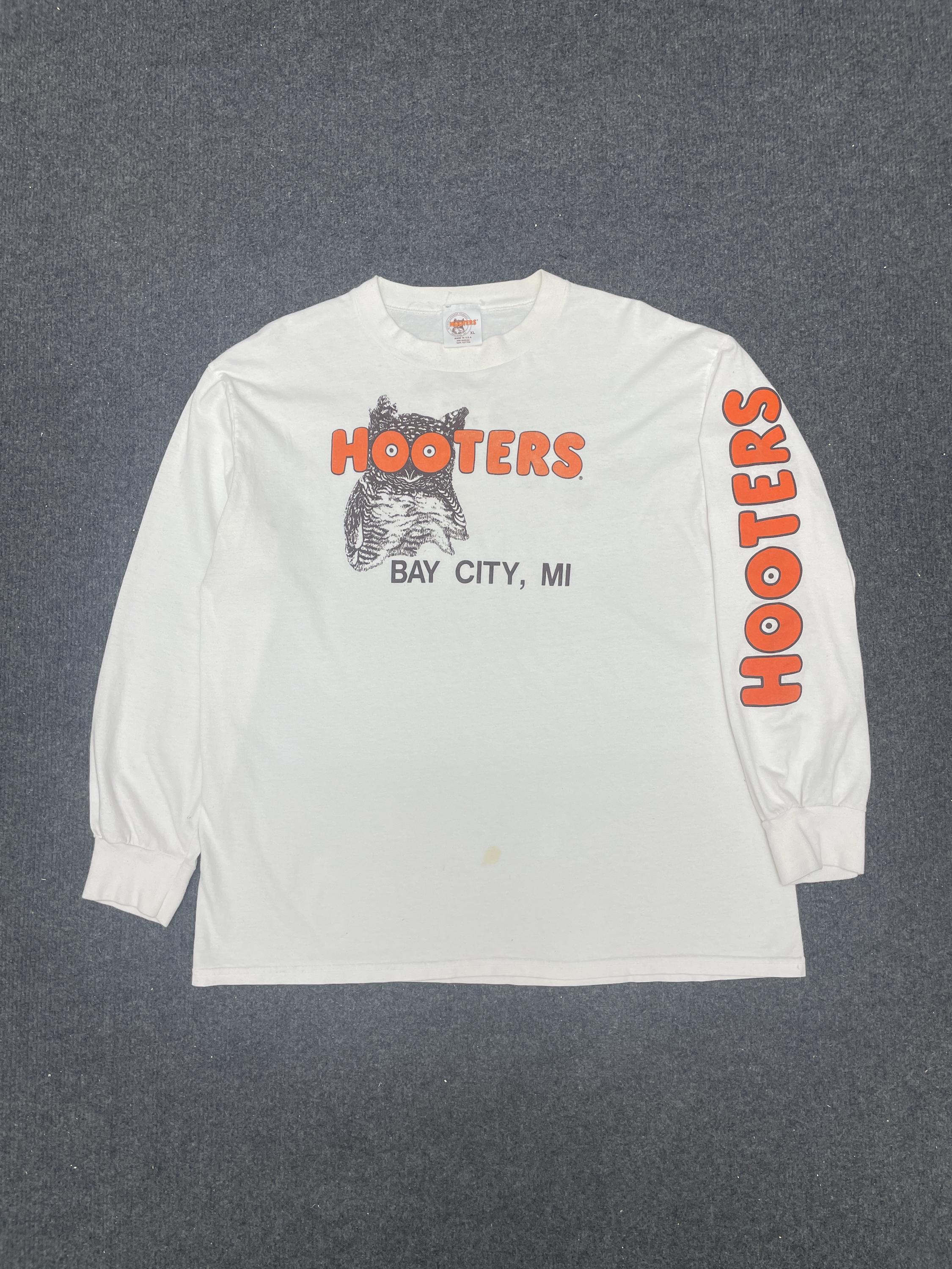 Vintage 90s Hooters Long Sleeve Tee - Made in USA, XL - Etsy