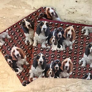Bolsa con cremallera para perros Basset Hounds, bolsa para cosméticos totalmente forrada, bolsa para dispositivos electrónicos, bolsa de tela personalizada Spoonflower