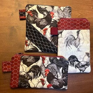 Estuche con cremallera Roosters/Chickens Estuche para dispositivos tecnológicos Estuche para cosméticos totalmente forrado Estuche para Kindle