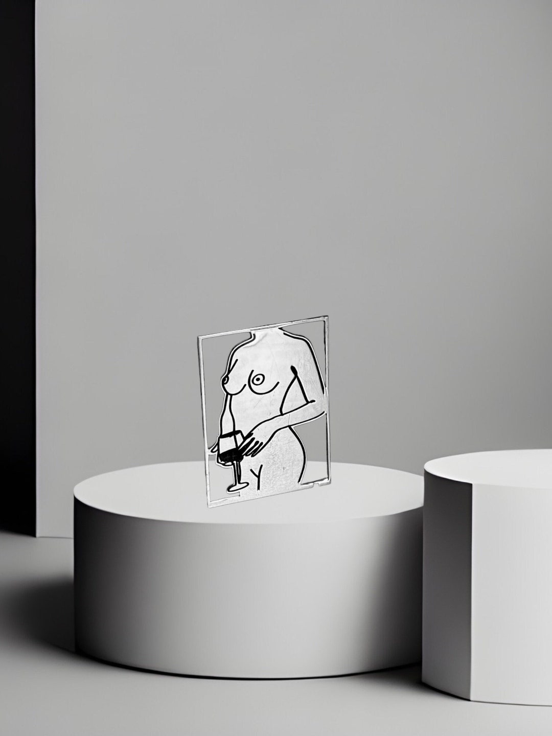 Nude Woman Body Art Decor, Naked Female Body With Wine Sculpture