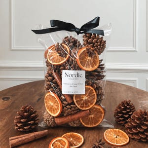Christmas Pot Pourri Gift with Pine Cones, Dried Orange Slices, Cinnamon Sticks, Cloves, Mix Bag Approx 300g