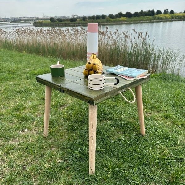 Table de camp, Table en bois naturel, Table en bois faite à la main, , Table pliante, Table de pique-nique Boho, Table en bois de luxe, Table de voyage, Cadeau pour campeur