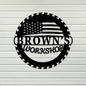 Placa de oficina de metal personalizada com bandeira dos EUA, presente de bandeira americana, placa de garagem personalizada, placa de loja à prova d'água para áreas externas, presente para o pai
