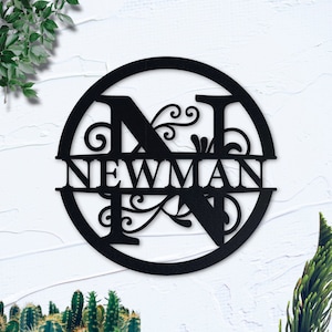 Letrero de metal con nombre personalizado, elegante colgador de puerta con inicial de metal, regalos de Navidad para él y ella, arte de pared de metal, regalo para novia o esposa