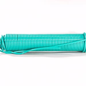 Scoubidou wire or PVC rope. Turquoise, 40 yards. Yarn made in France, full, mass-dyed. Diameter 5mm, UV resistant. PBA-free.