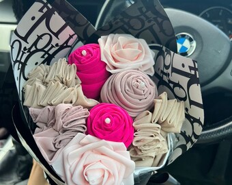 Luxtury  hijab Bouquet - Gift for Women. Personalised with chiffon&jersey. Perfect gift for hijabanniversary,birthdays,weddings,new hijabi