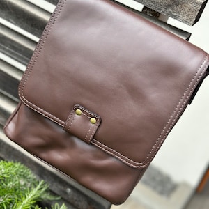 Torba typu crossbody męska Torba skórzana męska Torba typu crossbody Torba ze skóry naturalnej Torba skórzana Torba skórzana męska Torba typu Sling Bag męska Prezent dla niego