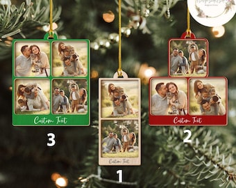 Puede incluir: Tres adornos navideños de madera con un diseño de collage de fotos. Cada adorno presenta una foto de familia diferente con un borde blanco y un fondo rojo, verde o madera natural. Los adornos están numerados del 1 al 3. El texto "Custom Text" aparece en cada adorno.