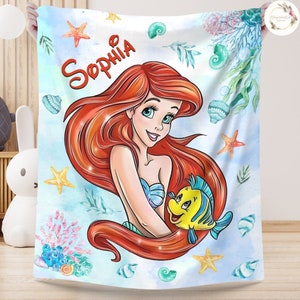 Couverture personnalisée aquarelle princesse Disney, couverture bébé fille avec nom personnalisé, cadeau d'anniversaire princesse Disney, voyage WDW Disneyland Girl