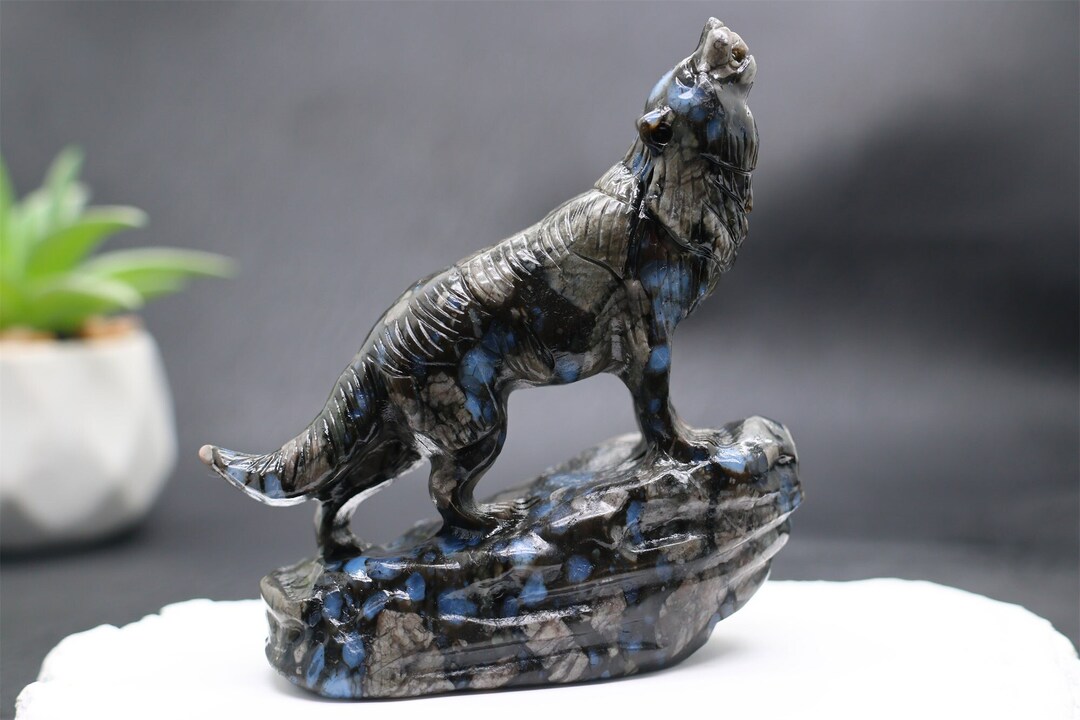 3.4 Natural Rhyolite Carved Wolf, Quartz Crystal Wolf, Wolf Carving ,home Decor ,crystal Gift Etsy
