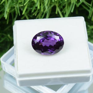 Pietra preziosa naturale di Alessandrite, per la creazione di gioielli, pietra preziosa sfusa certificata Alessandrite cangiante, 19 carati, dimensioni 17x13x0,9 mm, forma ovale