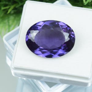 Pietra preziosa naturale di Alessandrite, per la creazione di gioielli, pietra preziosa sfusa certificata Alessandrite cangiante, 45 ct, dimensioni 26x20x10 mm, forma ovale