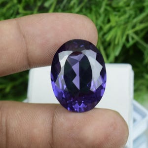 Pietra preziosa naturale di Alessandrite, per la creazione di gioielli, pietra preziosa sfusa certificata Alessandrite che cambia colore, 39 ct, dimensioni 25x19x0,9 mm, forma ovale