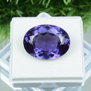 Pietra preziosa naturale di Alessandrite, per la creazione di gioielli, pietra preziosa sfusa certificata Alessandrite cangiante, 47 ct, dimensioni 26x19x10 mm, forma ovale