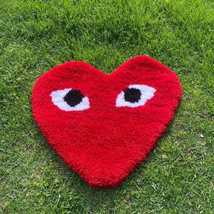 Comme des garcons rug 2025