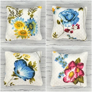 1:12 Dollhouse Miniature Cushion. Doll Miniature Pillow.