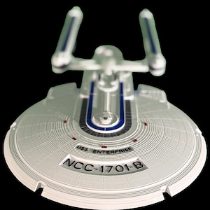 Modelo de nave espacial impreso en 3D • Figura de nave espacial de ciencia ficción, decoración de la Flota Estelar